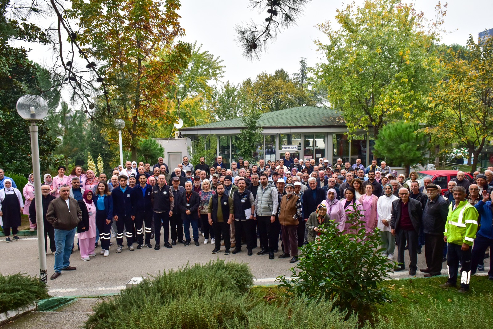 Huzurevinde deprem ve tahliye tatbikatı yapıldı