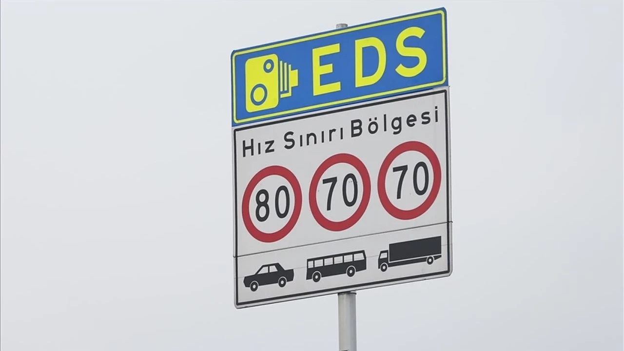 20 bini aşkın hız levhası kaldırıldı