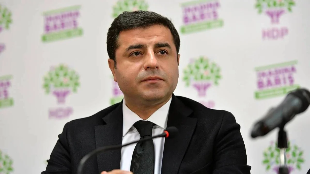 Selahattin Demirtaş siyasete dönebilecek mi? Hukukçular yorumladı
