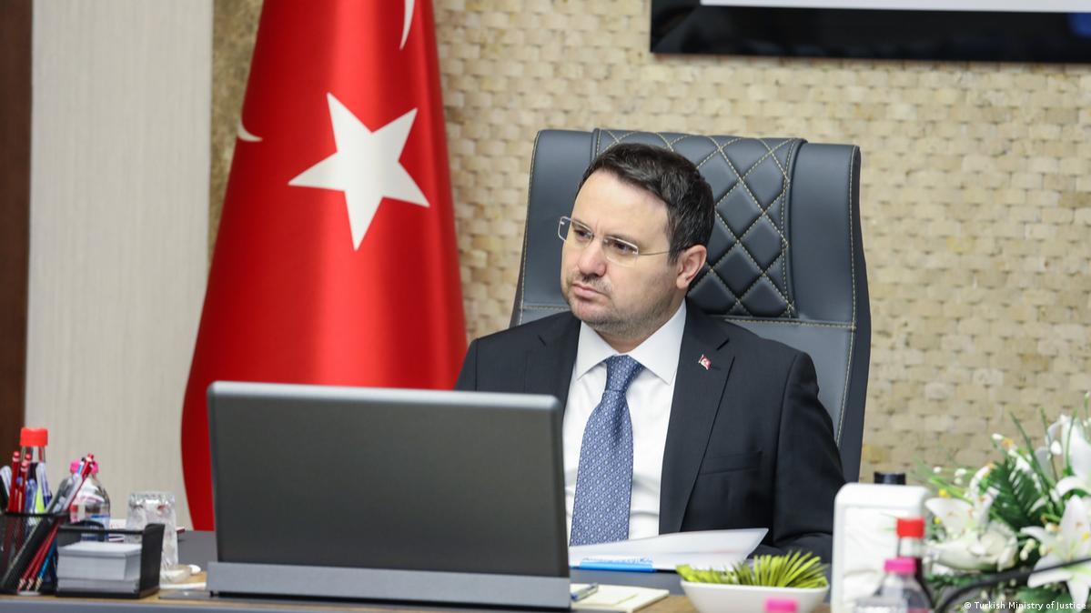 AKP kulislerinde gündem Akın Gürlek: Bakanlık koltuğuna mı gözünü dikti tartışması?