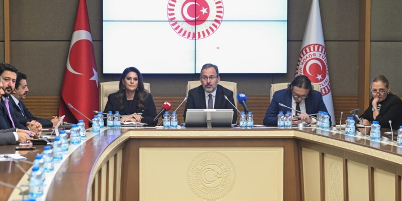 TBMM'de skandal: Engelliler için açılan komisyonda işaret dili tercümanı yoktu, vekiller hiç bir şey anlamadı