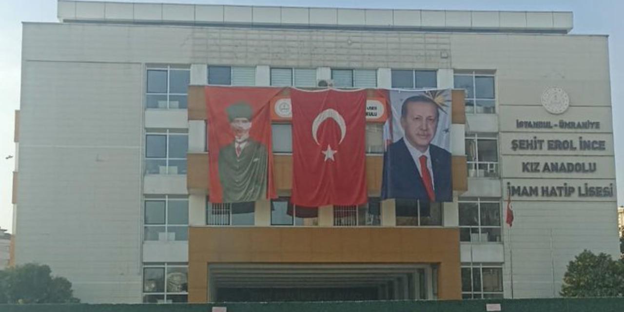 İstanbul'da bir okula 10 Kasım için Erdoğan'ın fotoğrafı asıldı