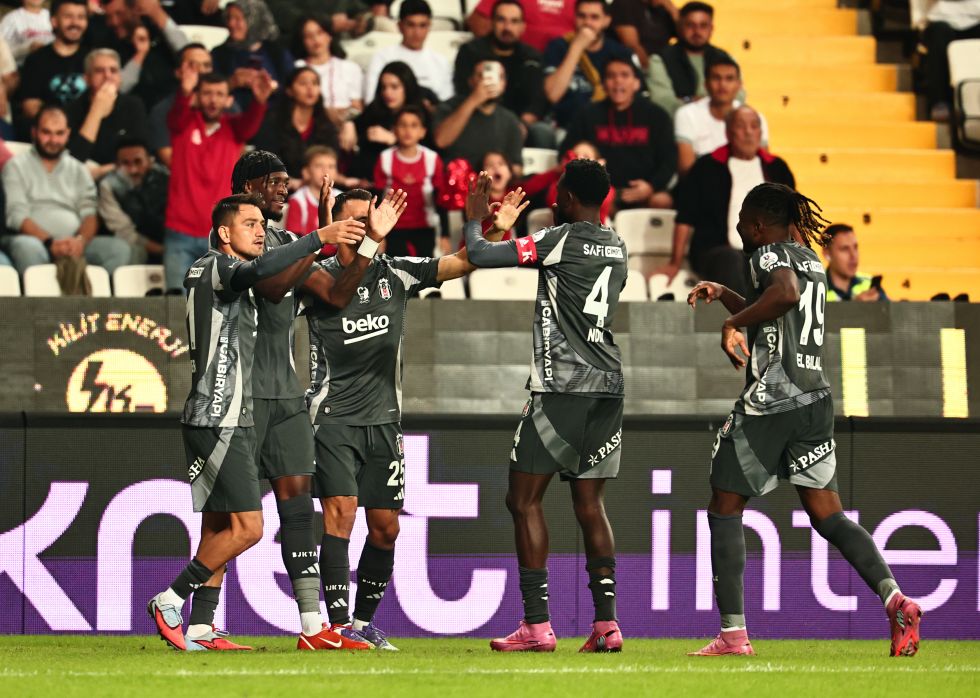 Beşiktaş teslim olmuyor