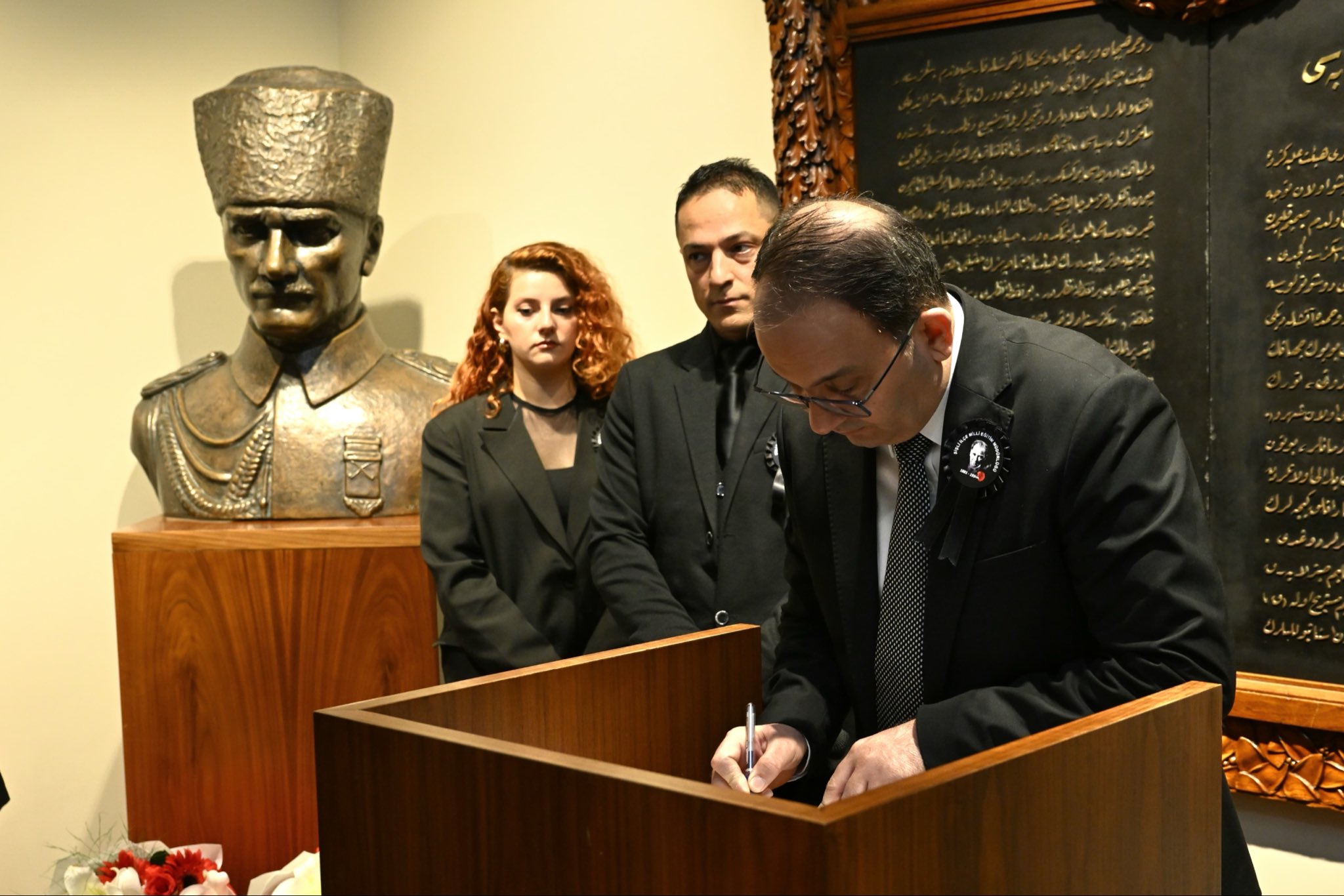 Şişli’de 10 Kasım anmasında Kayyım Cevdet Ertürkmen’e protesto
