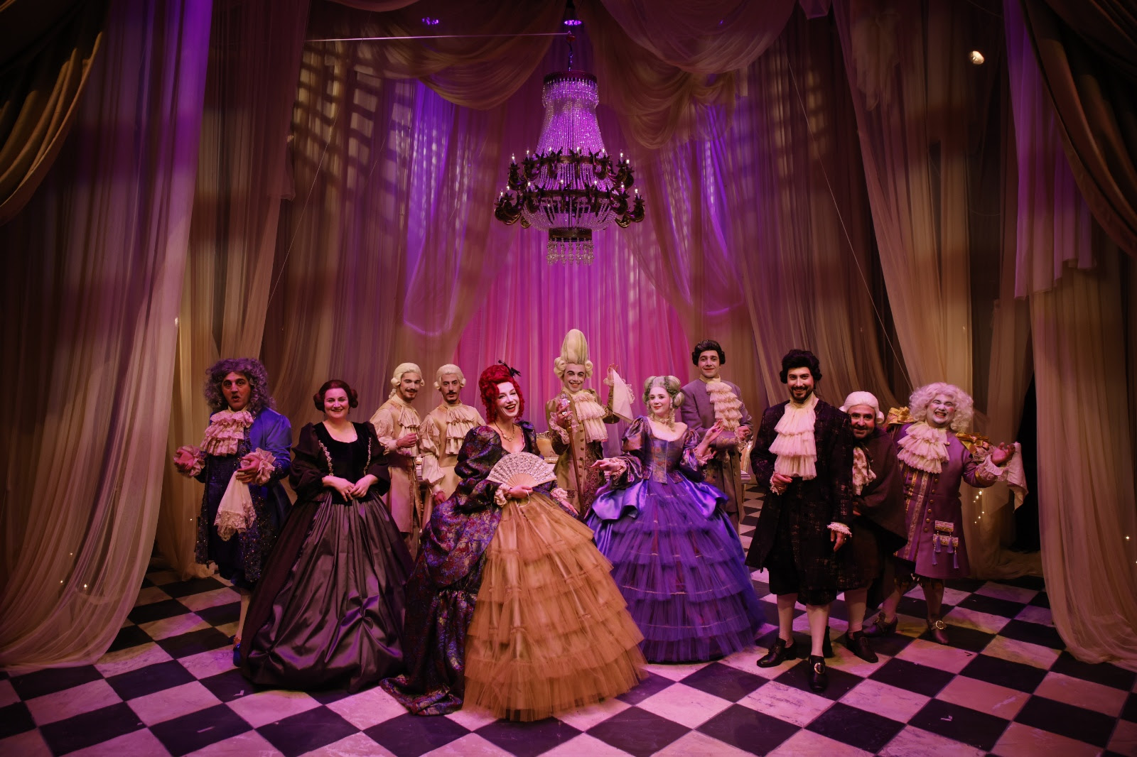 Moliere’in “İnsandan Kaçan”ı Küçükçekmece Sahnesi’nde