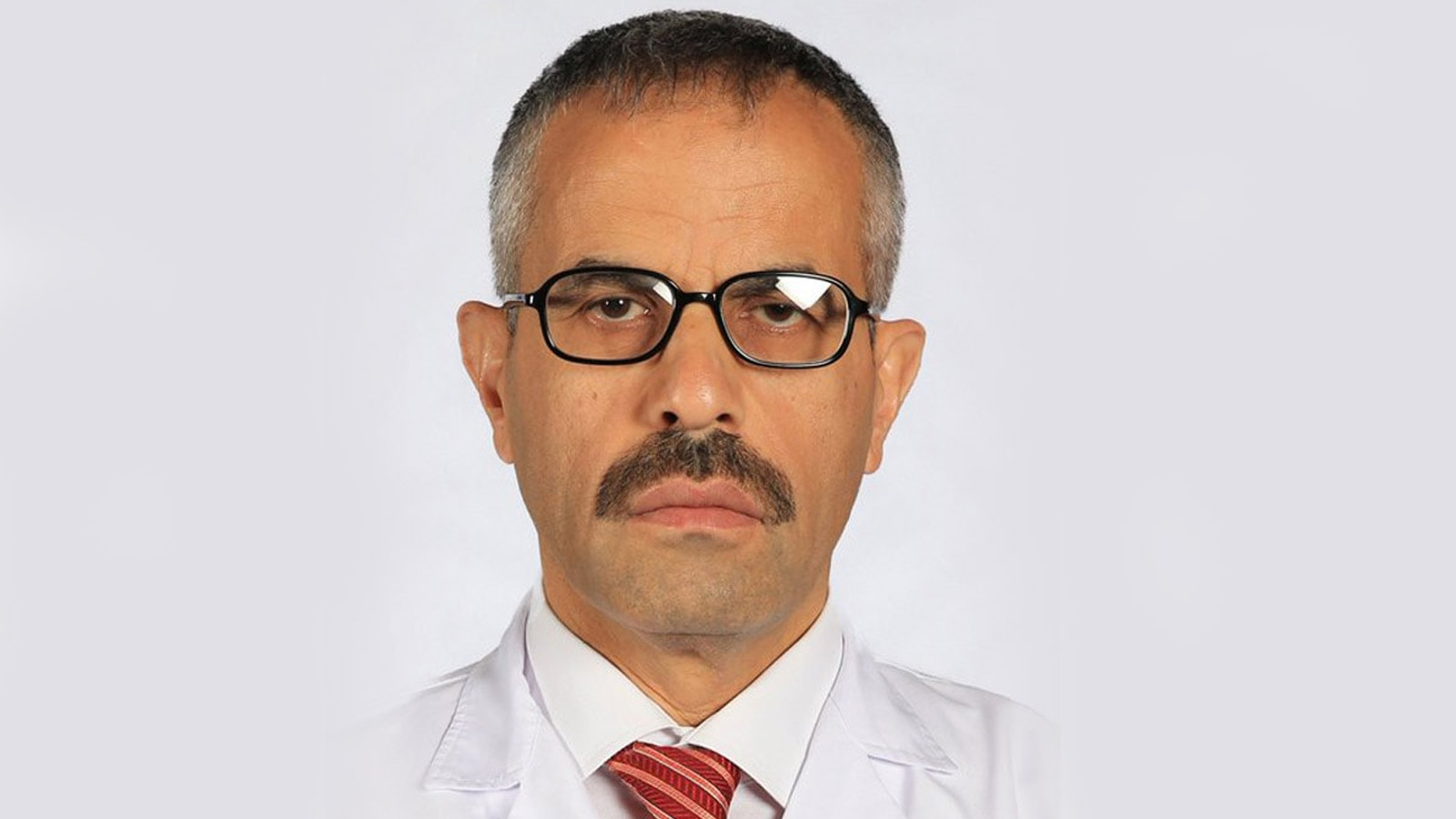 Bilim insanları tarafından tepki gören Prof. Hüsnü Çaksen, MS hastalığını "Allah'tan gelen bir ceza" diye nitelendirdi