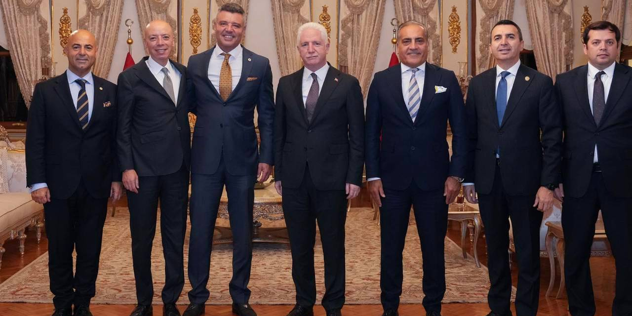 Fenerbahçe'de ziyaret turu sürüyor: Sadettin Saran, Vali Gül ile görüştü