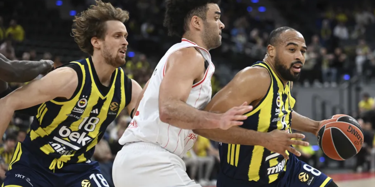 Fenerbahçe Beko, EuroLeague liderini devirdi: Üst üste 3. galibiyet...