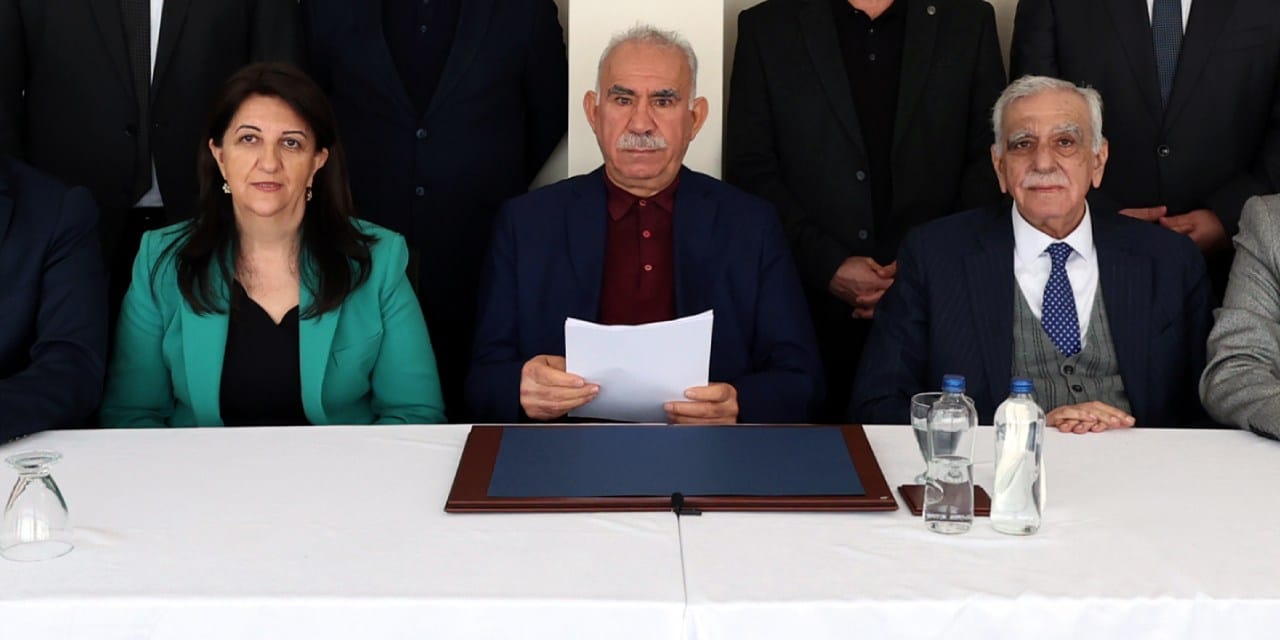 Selvi duyurdu: Erdoğan - Bahçeli görüşmesinde İmralı ziyaretine yeşil ışık yandı