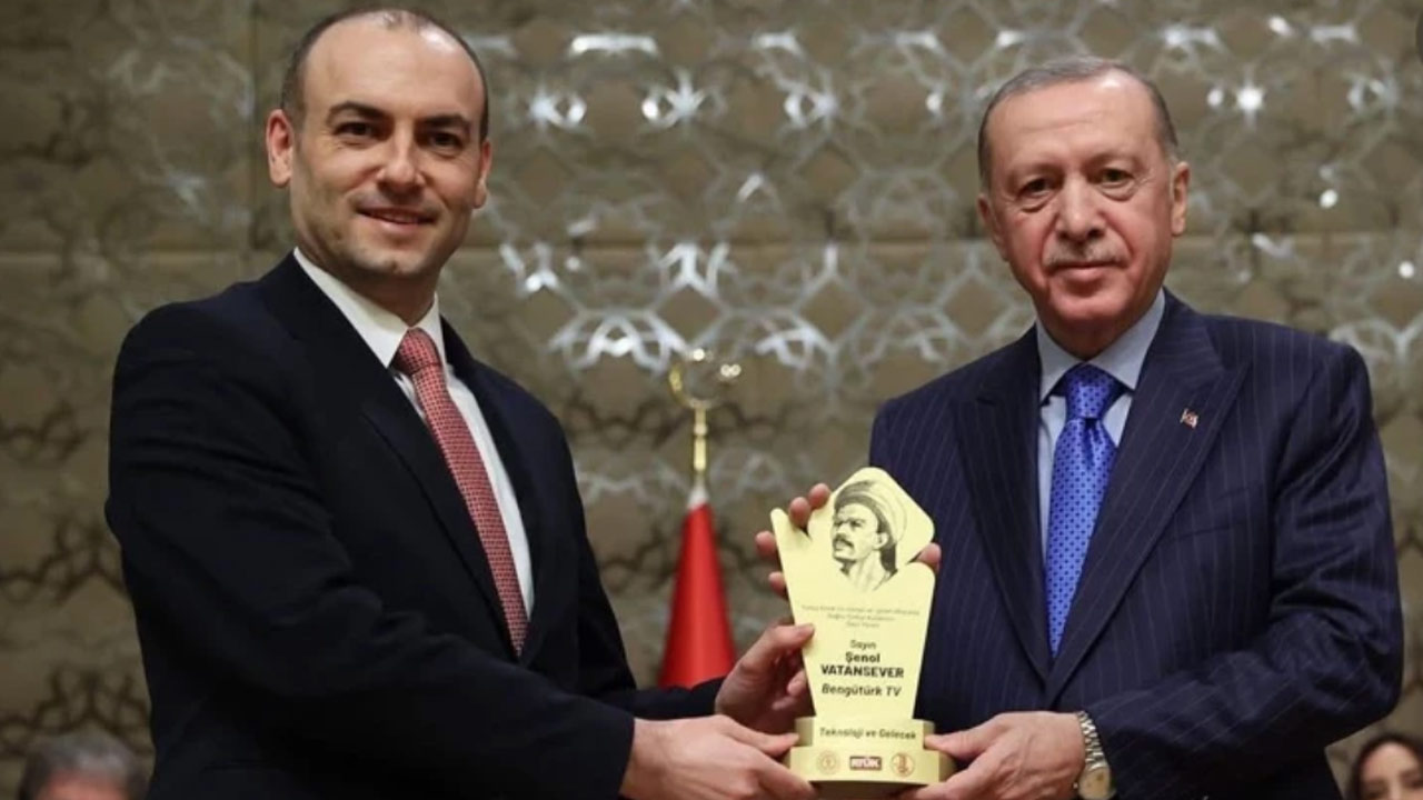 Şirketin yöneticisi BengüTürk programcısı çıktı