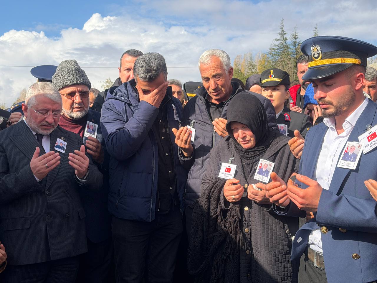 Şehit Astsubay Üstçavuş Burak İbbiği, Çorum'da son yolculuğuna uğurlandı