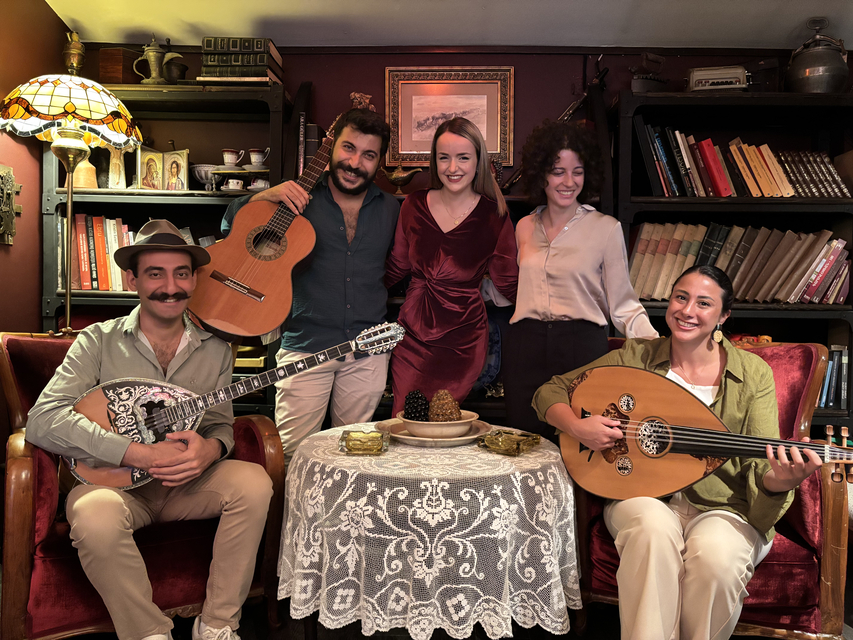 Komşiler “Tatavla Kasabı”nı yeniden yorumladı