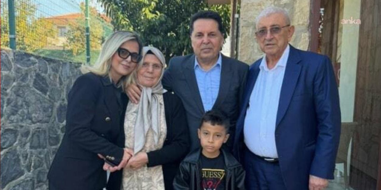 Esenyurt Belediye Başkanı Ahmet Özer İmamoğlu ailesini ziyaret etti