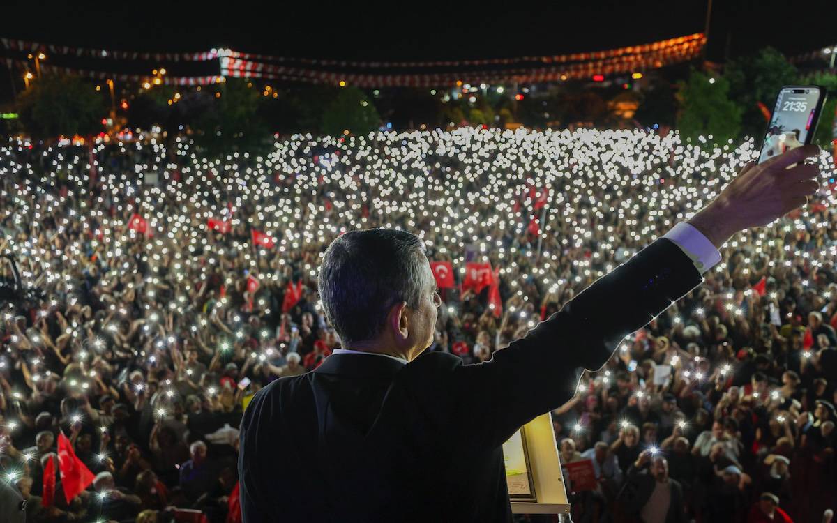 CHP’nin 70. “Millet İradesine Sahip Çıkıyor” mitingi yarın!