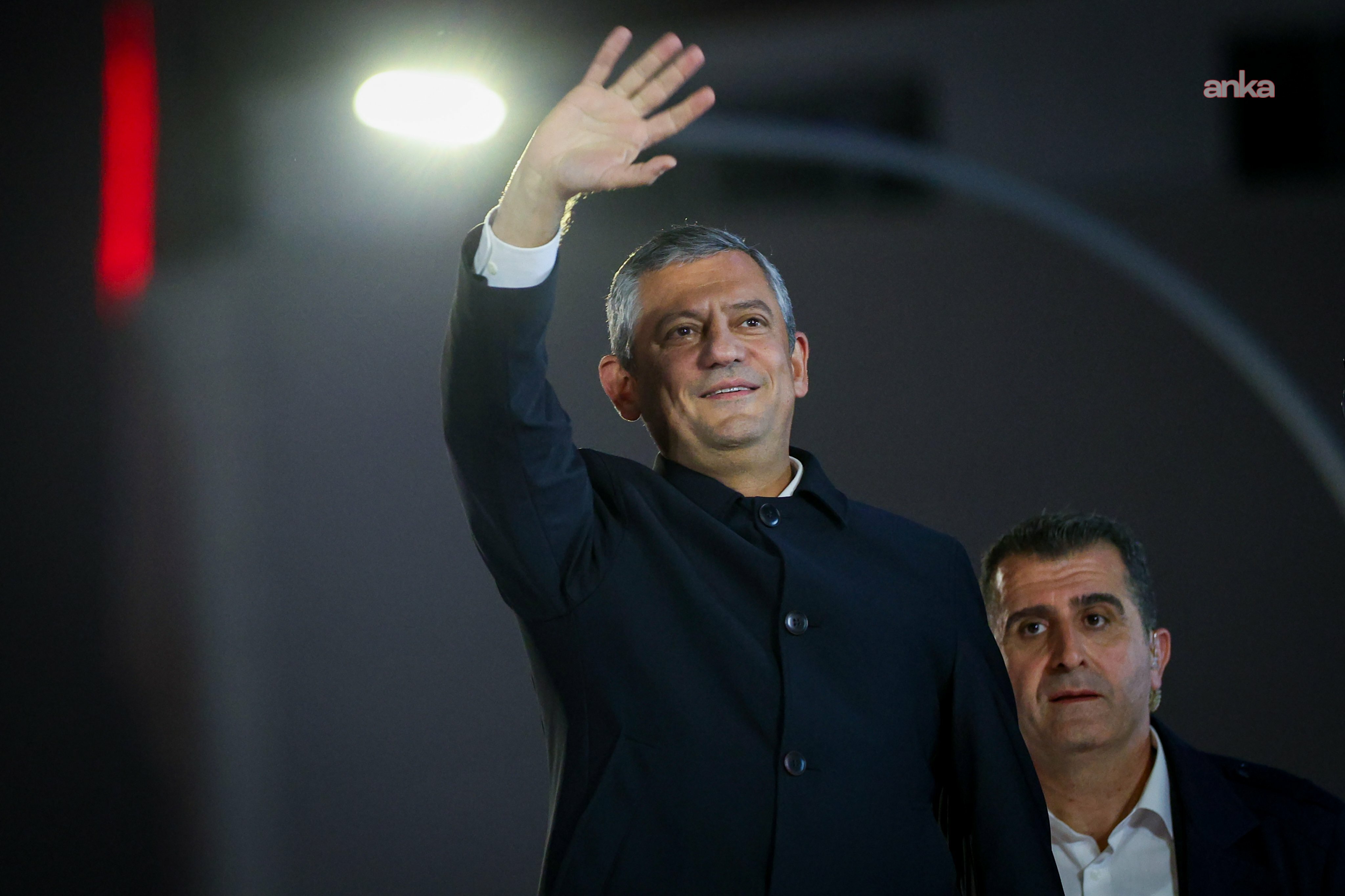 Özgür Özel: "Yarın 70'inci eylem için Kilis meydanında buluşuyoruz"