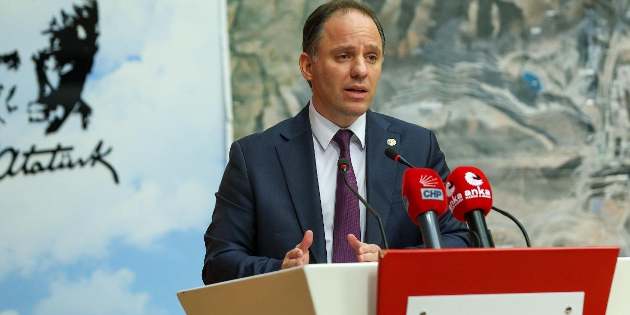 CHP'li Yavuzyılmaz, İBB'deki Paralel Yapı'yı belgeleriyle paylaştı: Savcılığı harekete geçmeye çağırdı