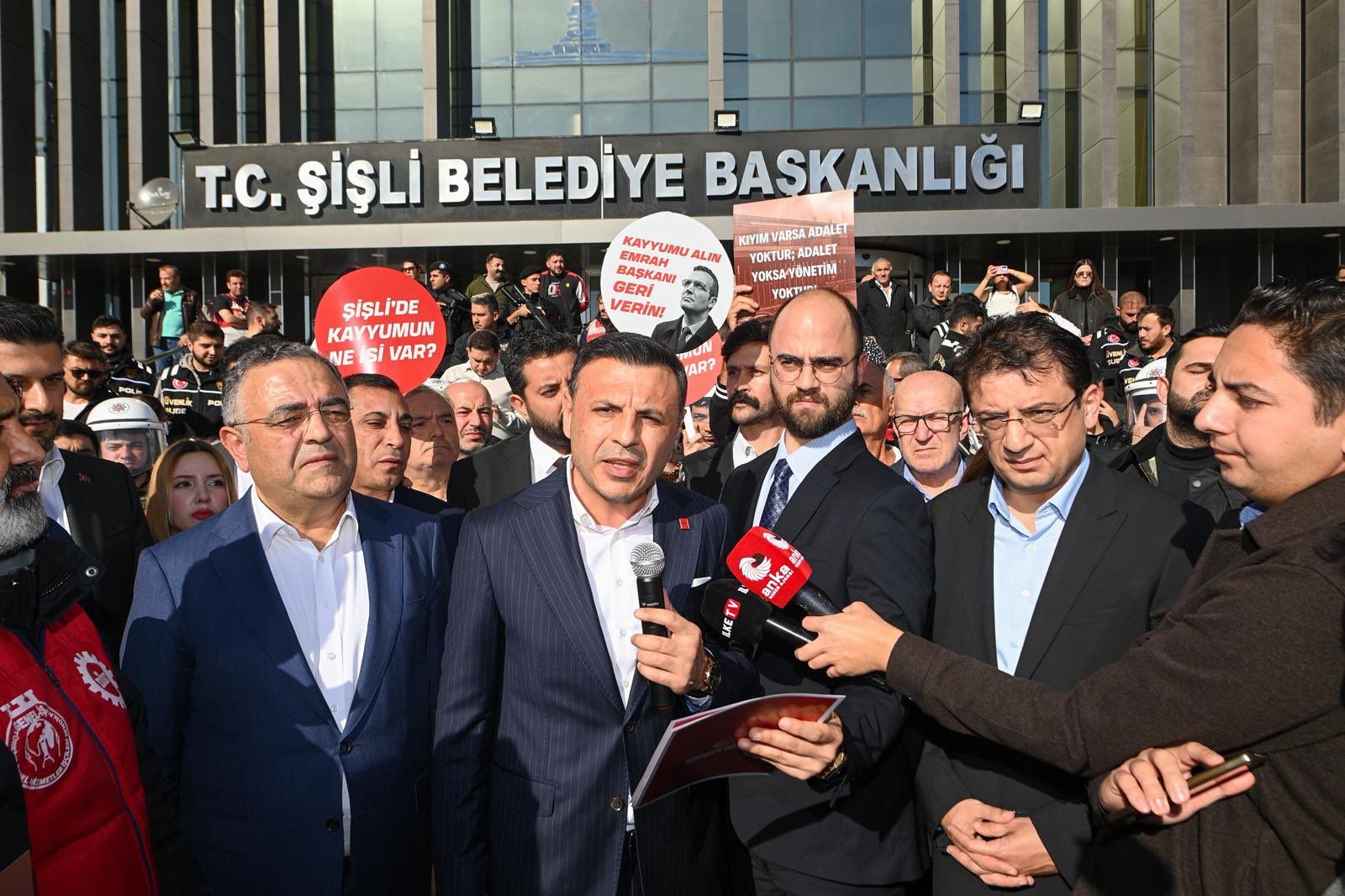 Şişli kayyımı Taş Yapı'ya karşı çıktıkları için 9 kişiyi kovdu: CHP belediye önünde eylem düzenlendi