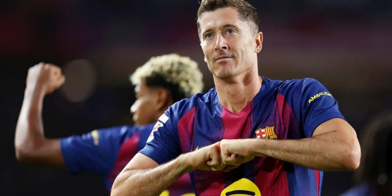 Fenerbahçe'nin transfer listesinin başındaki Lewandowski'den ilk açıklama