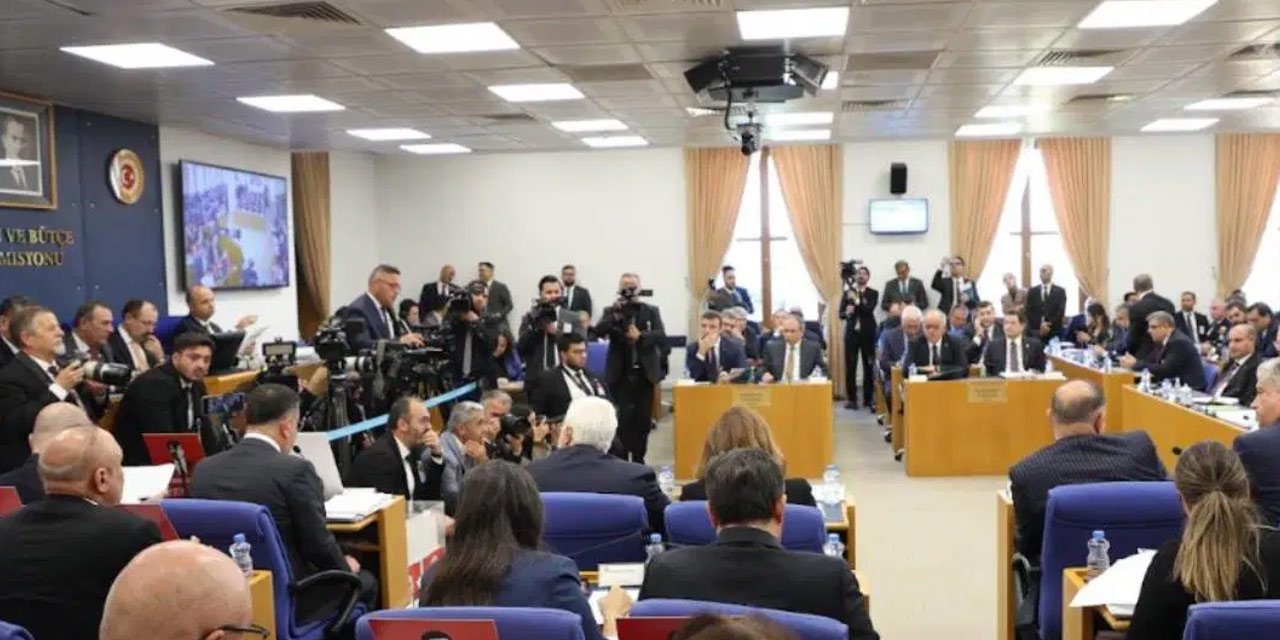 AKP’den DEM Parti’ye ‘Aday yaptığınız adamlara dikkat edin’ sözleri