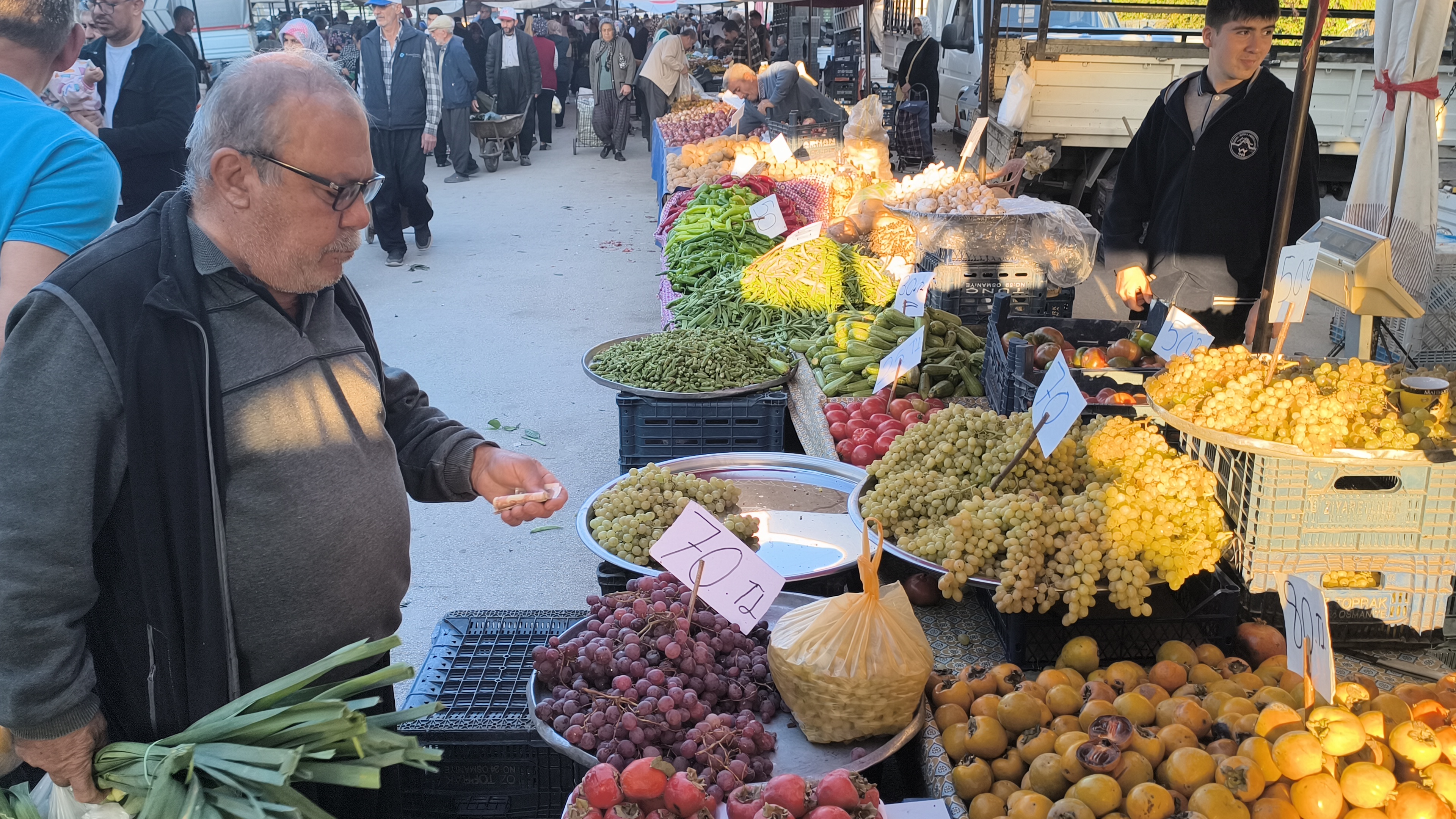 Bahçeli'nin memleketinde vatandaşa bir dokunan bin ah işitiyor: “Erken seçim olsun, hem de hemen”