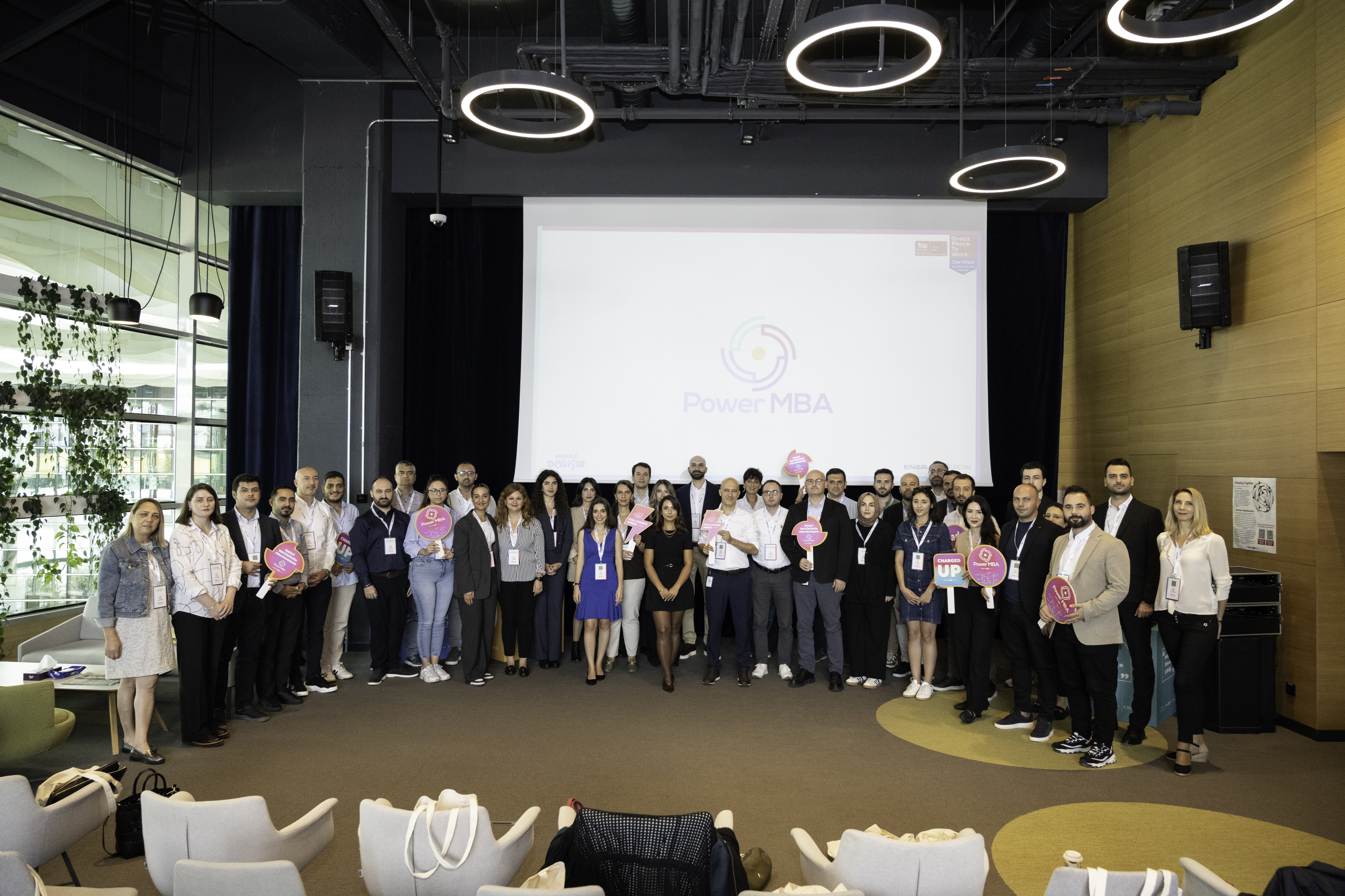 Power MBA’nin 5. Dönemi Başladı