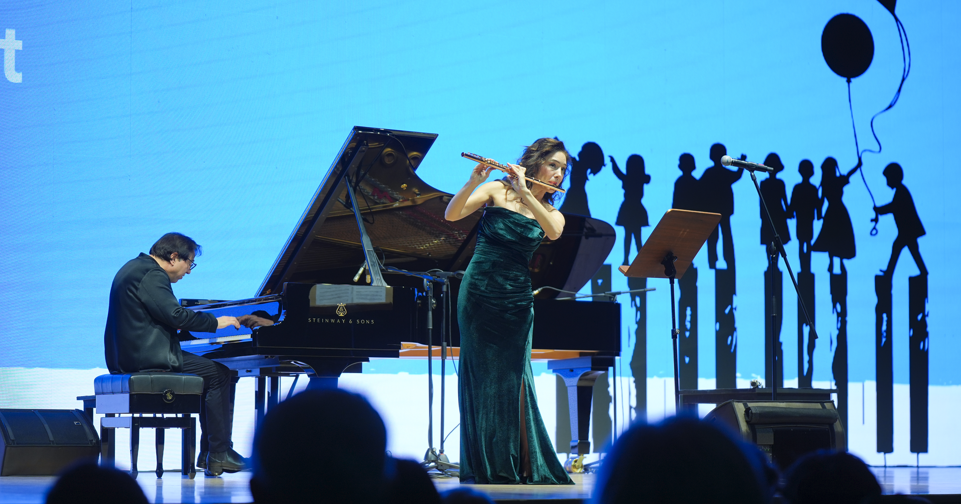 Dünya çocuk hakları gününde fırsat eşitliği çağrısı: Fazıl Say’dan AÇEV’e destek konseri