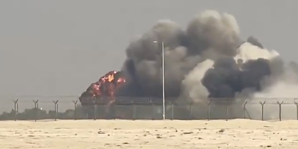Dubai'de Hindistan’a ait Tejas jeti düştü: Pilot hayatını kaybetti