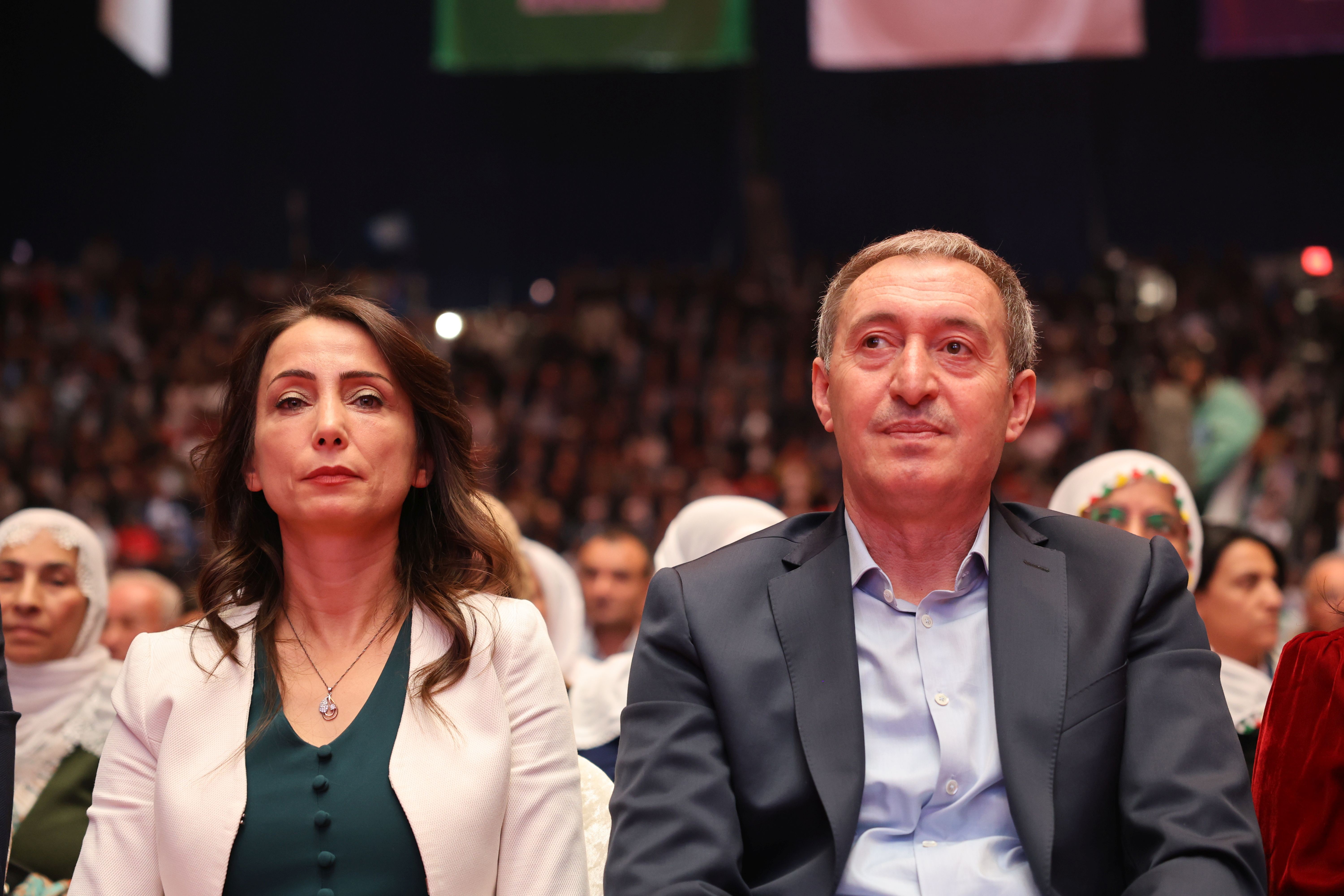 Komisyon İmralı'ya gidiyor: DEM Parti teşekkür etti ve çağrıda bulundu!