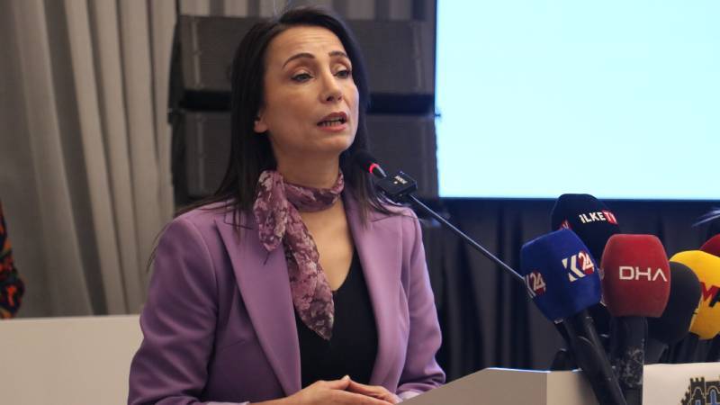 DEM Parti'den CHP'ye tepki: Cumhuriyetin kurucusu partisinin tavrı bizleri üzmüştür