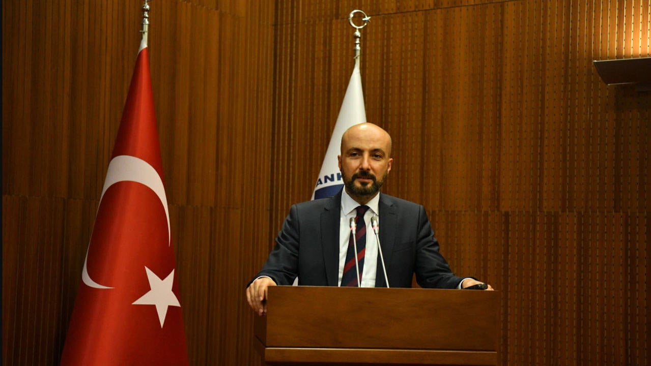 AKP'li Nihat Yalçın, yurttaşlara 'tipi bozuk' dedi