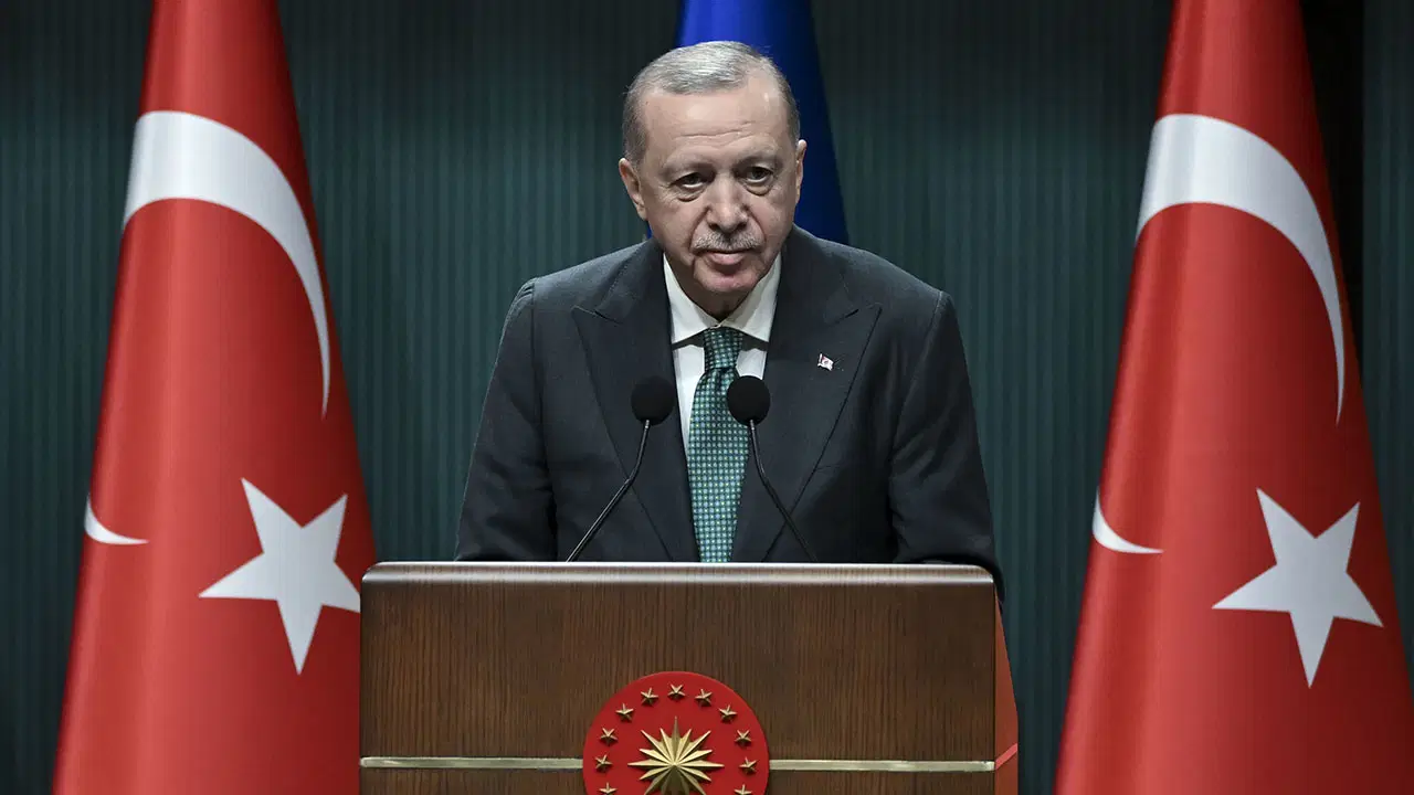 Erdoğan 'Zelenski'yi ağırladık’ dedi: Yarın da Putin ile görüşecek