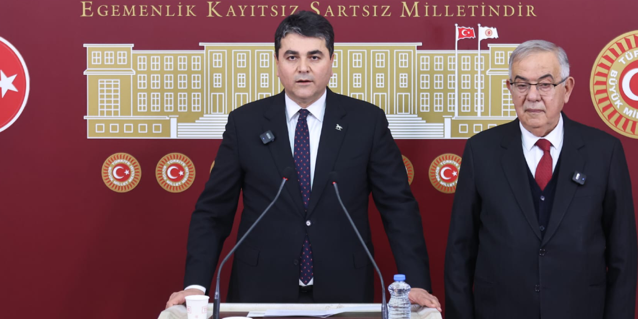 Gültekin Uysal duyurdu: Demokrat Parti komisyondan çekildi