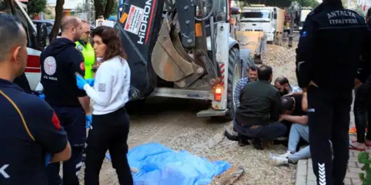 Ekmek almaya gitmişti! Kepçenin çarptığı yaşlı adam hayatını kaybetti