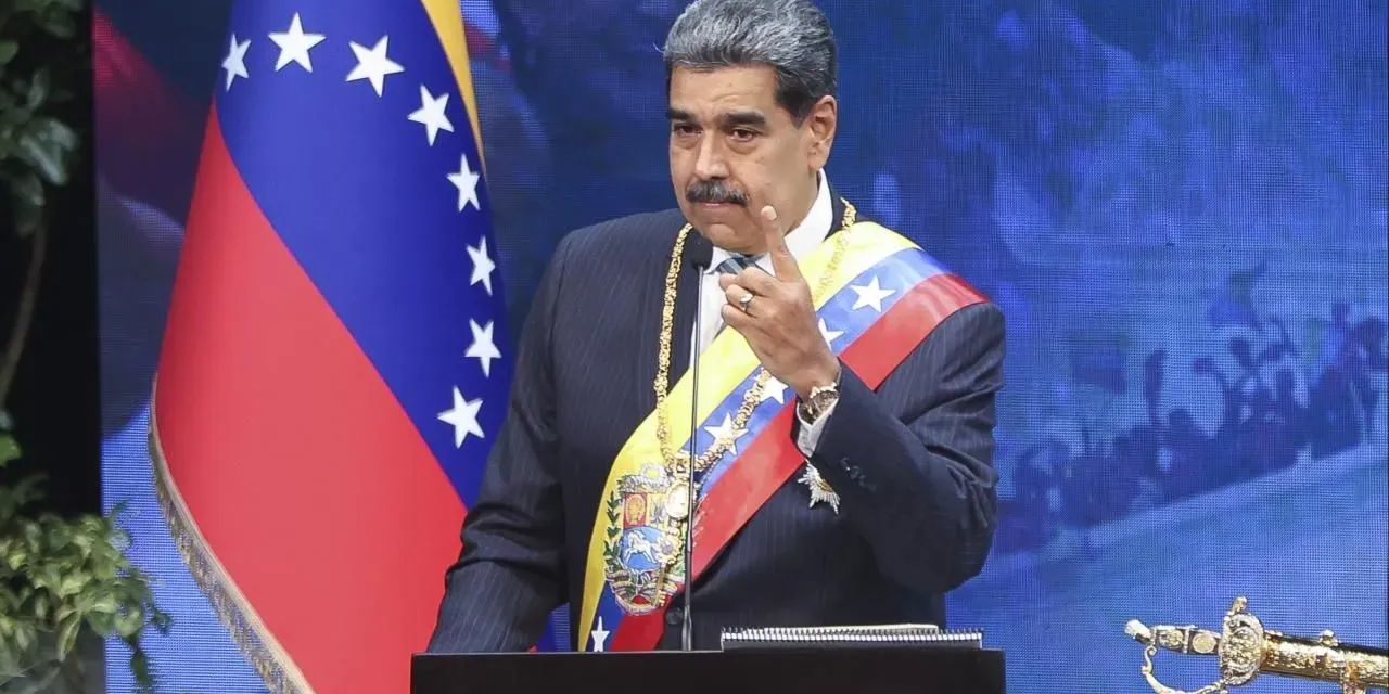 ABD, Maduro'yu resmen terörist ilan etti: Başına 50 milyon dolar ödül koydu