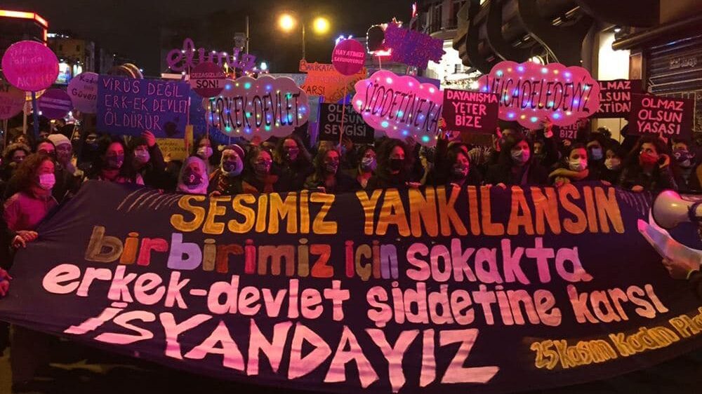 Türkiye Psikiyatri Derneği'nden 25 Kasım açıklaması: 'Şiddet bireysel patolojiyle açıklanamaz'