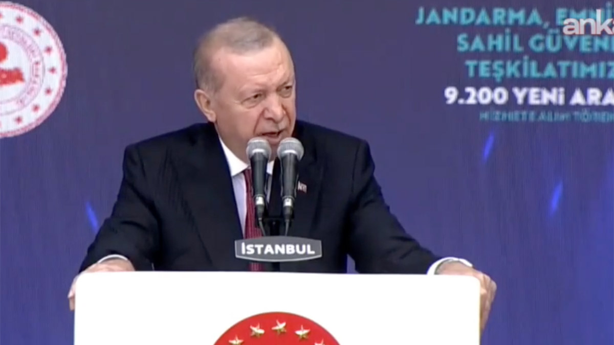 Erdoğan muhalefeti hedef gösterdi: Yolsuzluğu saklamak için kolluk kuvvetlerine saldırıyorlar