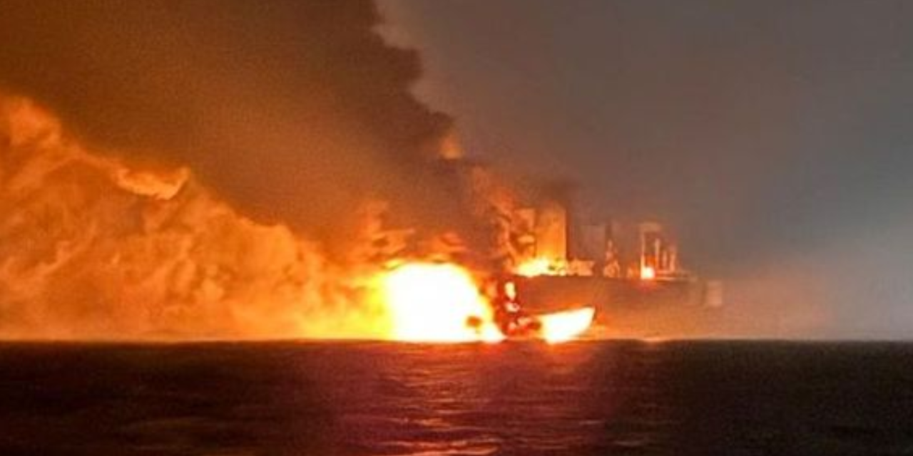 Karadeniz açıklarında Rus tanker gemisinde patlama oldu: Dış müdahale ihtimali inceleniyor