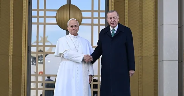 MHP de Papa ziyaretine tepki gösterdi: Bahçeli ziyarete karşı dizi senaristini aradı