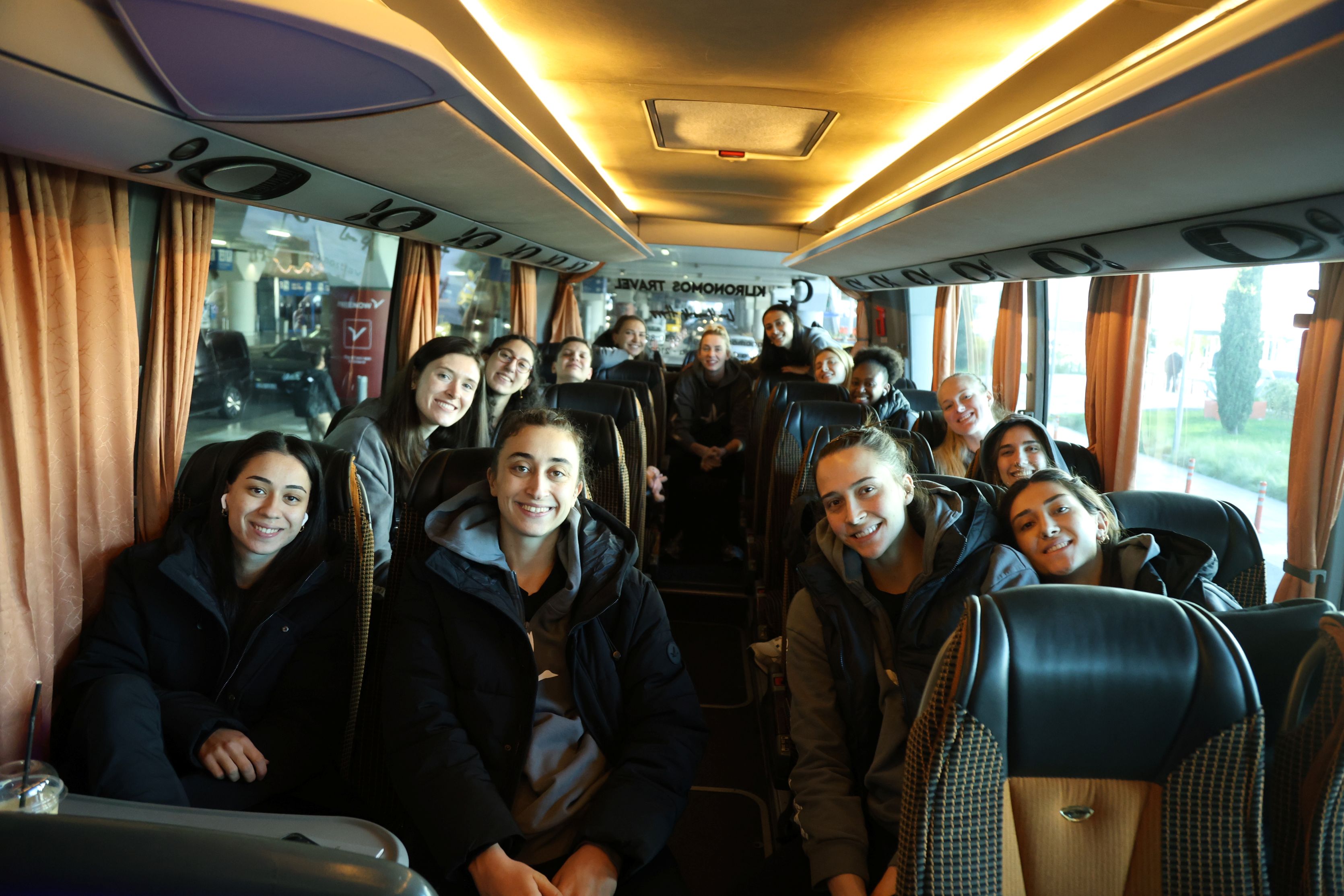 Eczacıbaşı Dynavit, Şampiyonlar Ligi’nde Olympiakos deplasmanına çıkıyor