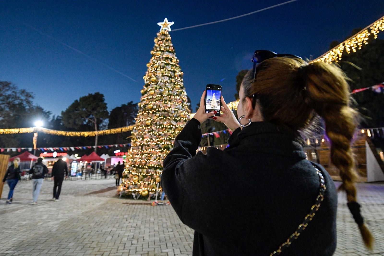 İzmir'de yeni yıl festivali Kültürpark’ta başladı
