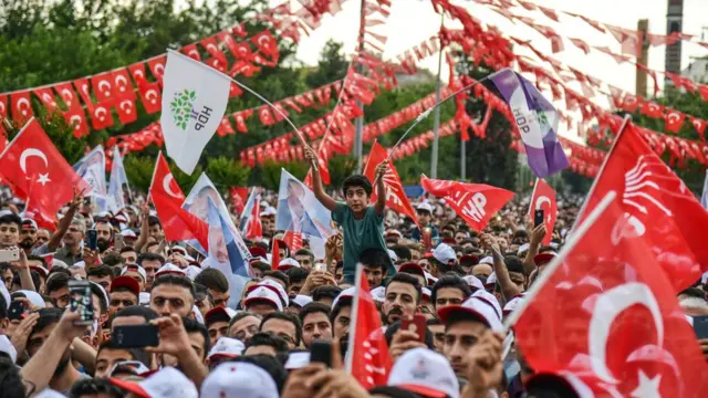 CHP'den Erdoğan'a Kürt seçmen yanıtı: Kayyım atayan, siyasileri tutuklayan sizsiniz