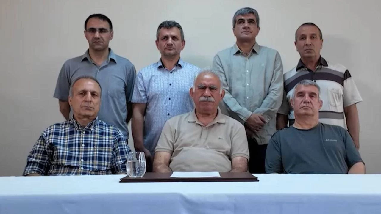 PKK'dan bir Öcalan talebi daha: Eşit koşullarda müzakere yürütülmeli
