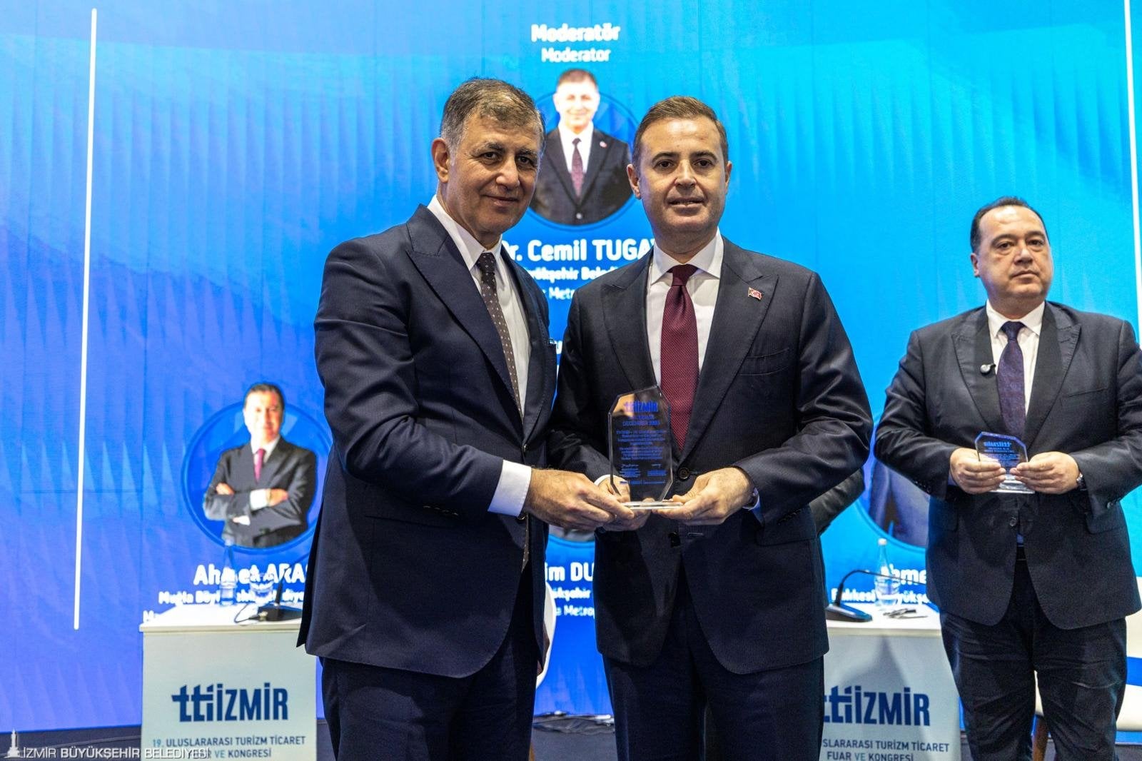 Ege’nin başkanları turizmin geleceği için İzmir’de buluştu