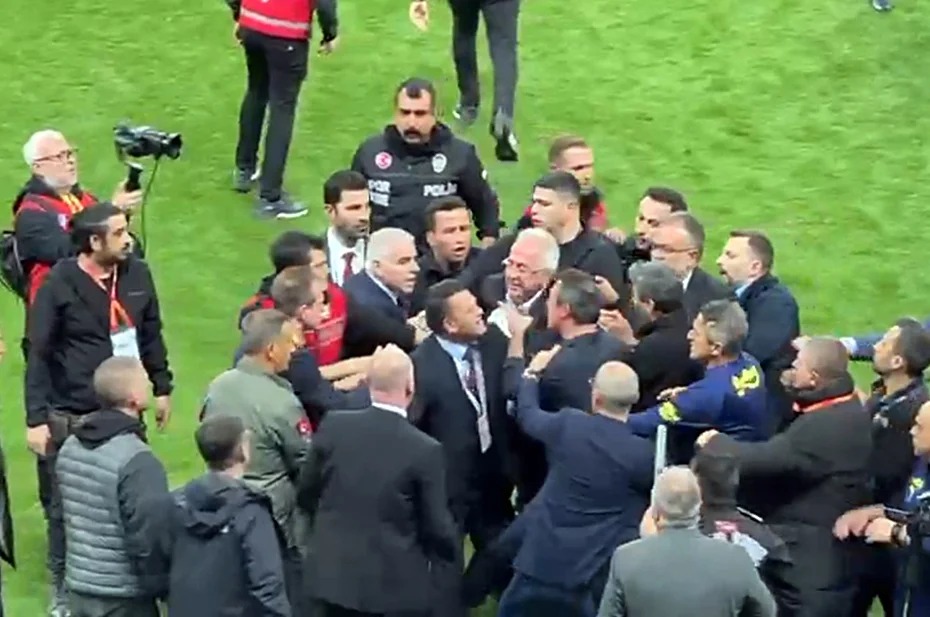 GS-FB derbisi sonrası 'hakaret' davasında karar