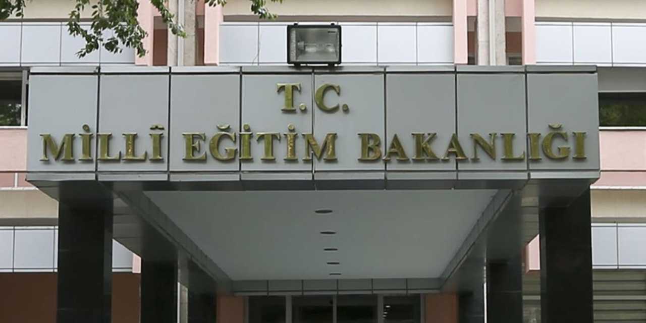 Sonunda bu da yaşandı: MEB Türkiye adını çıkardı Meclis'in adını değiştirdi