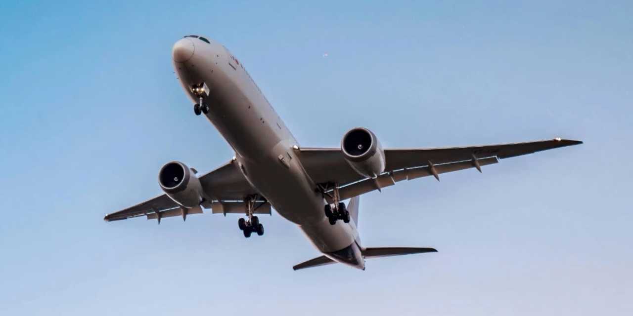 Üç şehirde uçak seferleri iptal