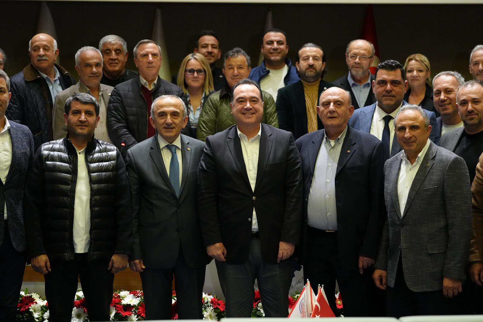 Başkan Dutlulu iş insanlarıyla Ticaret Odası’nda buluştu