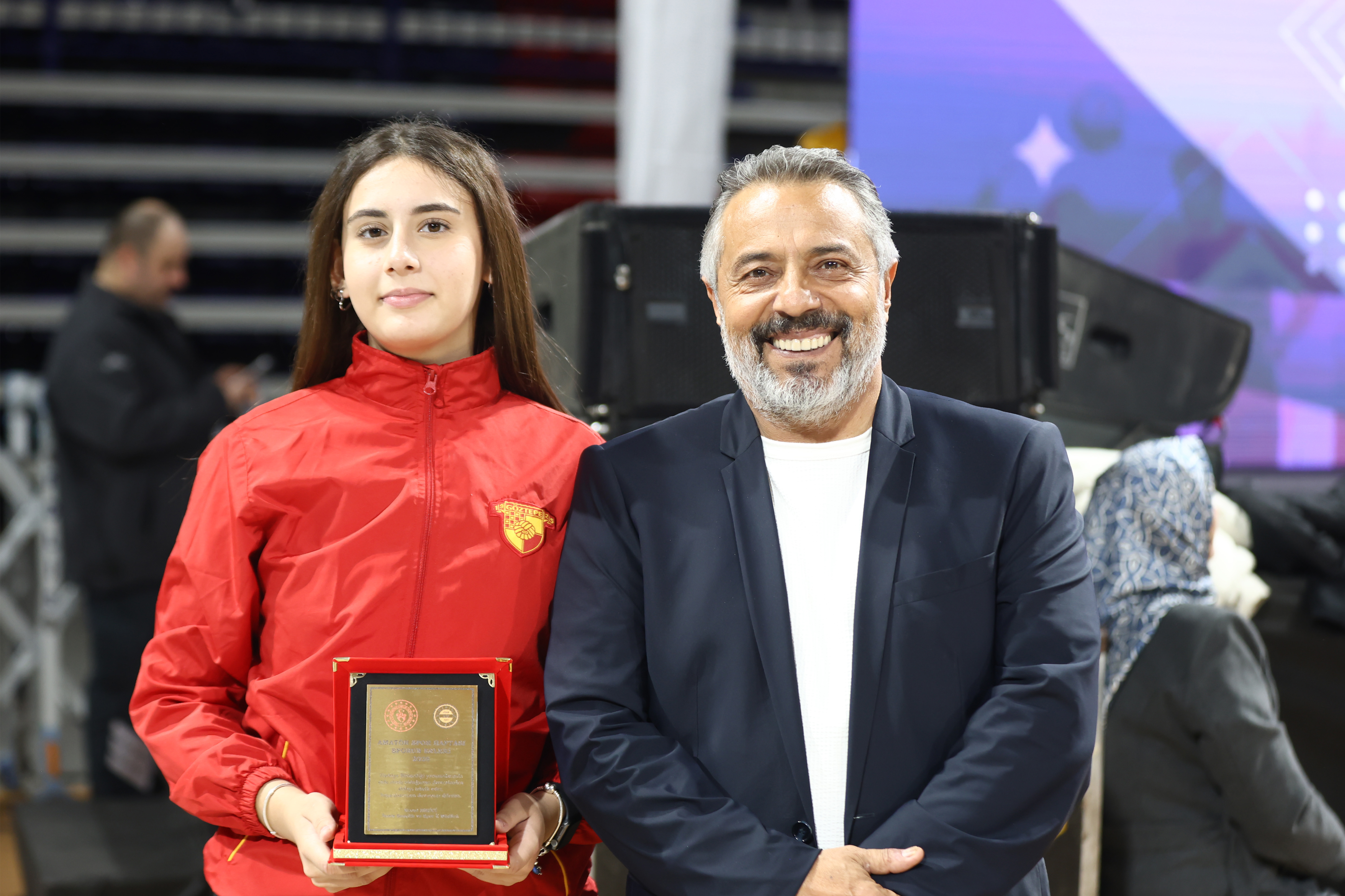 Eylül Bedük, “Sporun Enleri”nde ödüle layık görüldü