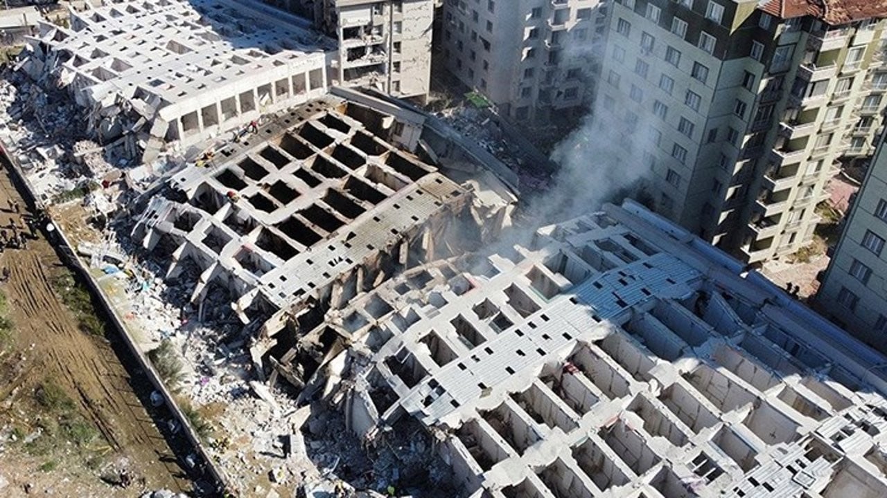 Deprem Bölgesi Baro Başkanlarından çağrı: 11. Yargı Paketi’nden deprem suçluları istisna tutulmalı