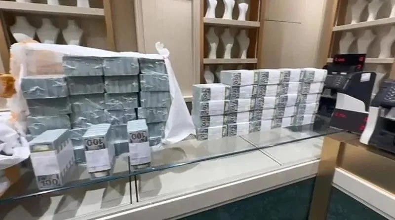 Laleli'deki kara para aklama soruşturmasının detayları: Hayali altın satışıyla milyonlarca dolar aklandı